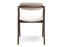 Chaise scandinave bois teinte marron foncé assise tissu beige naturel Chaise scandinave bois teinte marron foncé assise tissu beige naturel