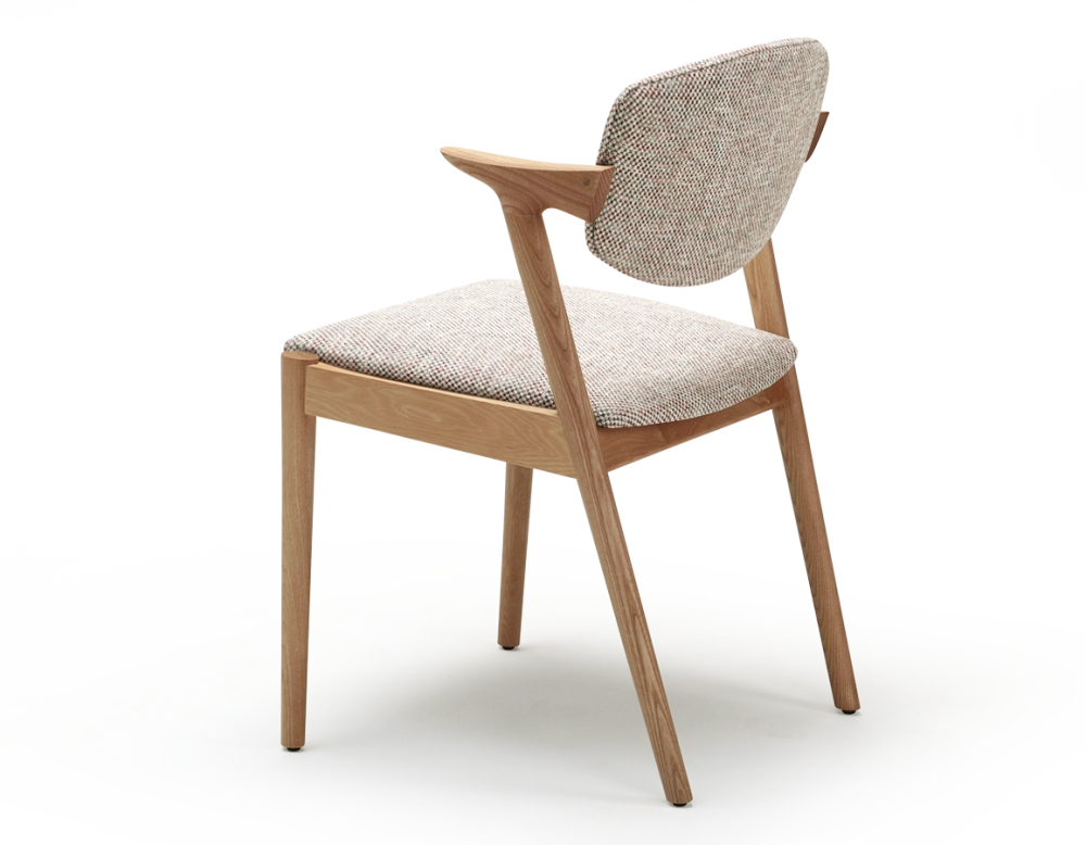 Chaise scandinave bois teinte naturelle assise tissu fusion Chaise scandinave bois teinte naturelle assise tissu fusion
