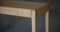 Bureau design en chêne teinte naturelle l100 cm Bureau design en chêne teinte naturelle l100 cm