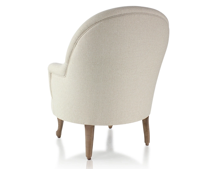 Fauteuil crapaud avec accoudoirs pieds bois teinte noyer et tissu chevron beige Fauteuil crapaud avec accoudoirs pieds bois teinte noyer et tissu chevron beige