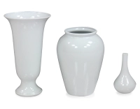 White porcelain olive vase Squirrel White porcelain olive vase Squirrel