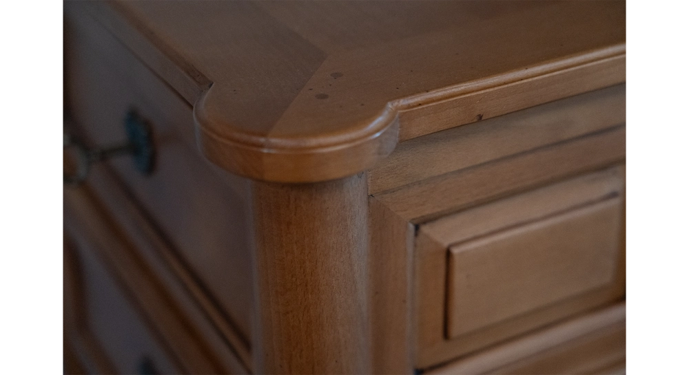 Chiffonnier style Louis XVI