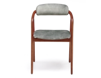 Chaise scandinave bois teinte merisier assise tissu velours gris bleu Chaise scandinave bois teinte merisier assise tissu velours gris bleu