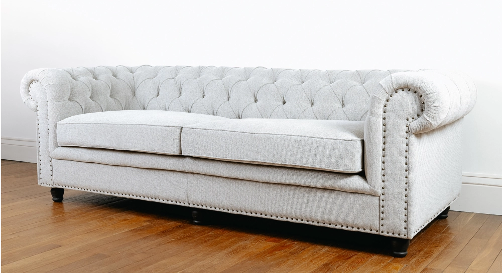 Canapé chesterfield tissu 3 places beige chiné Canapé chesterfield tissu 3 places beige chiné