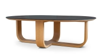 Round coffee table in oak and ceramic dark brown stained wood with a white marble-effect ceramic tabletop. 100x100 cm