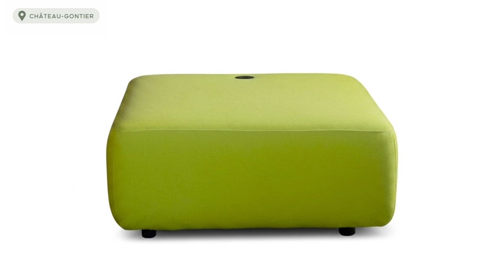 Antique 3 seater sofa en tissu vert anis