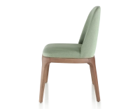 Chaise design bois teinte noyer et tissu vert sauge Chaise design bois teinte noyer et tissu vert sauge