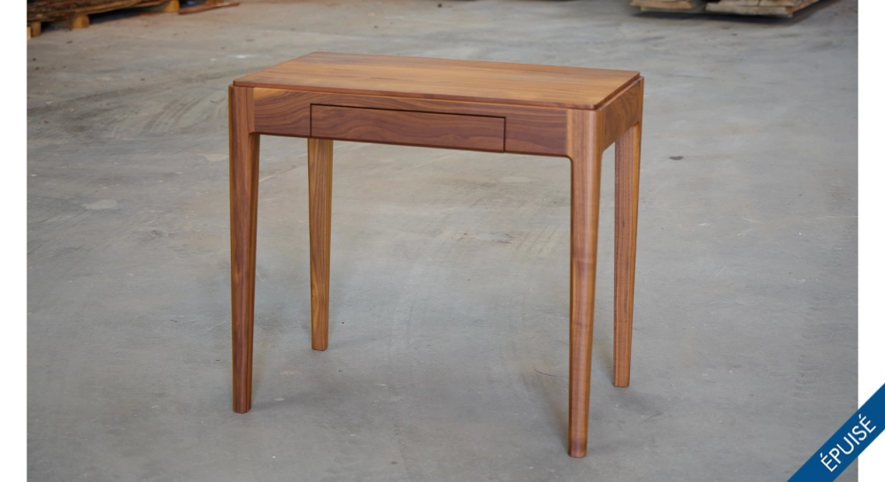 Bureau design en noyer teinte naturelle l80 cm Bureau design en noyer teinte naturelle l80 cm