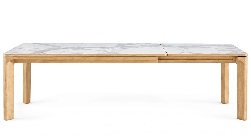 Table extensible 6 à 8 personnes en chêne et céramique allonges céramique avec bois teinte naturelle et plateau et allonge céramique effet marbre blanc 140x90 cm