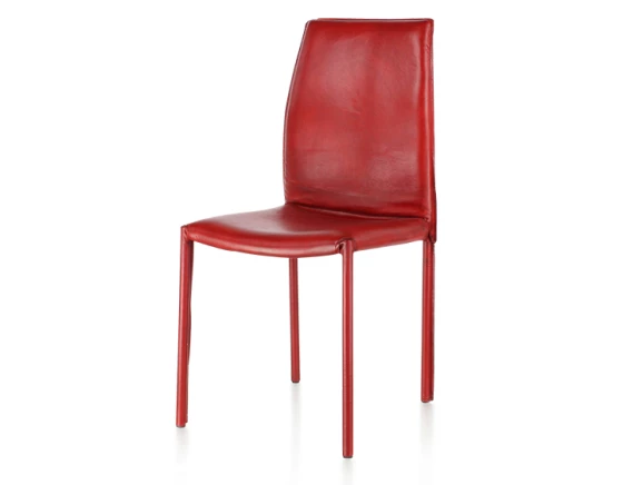 Chaise vintage cuir rouge pieds cuir