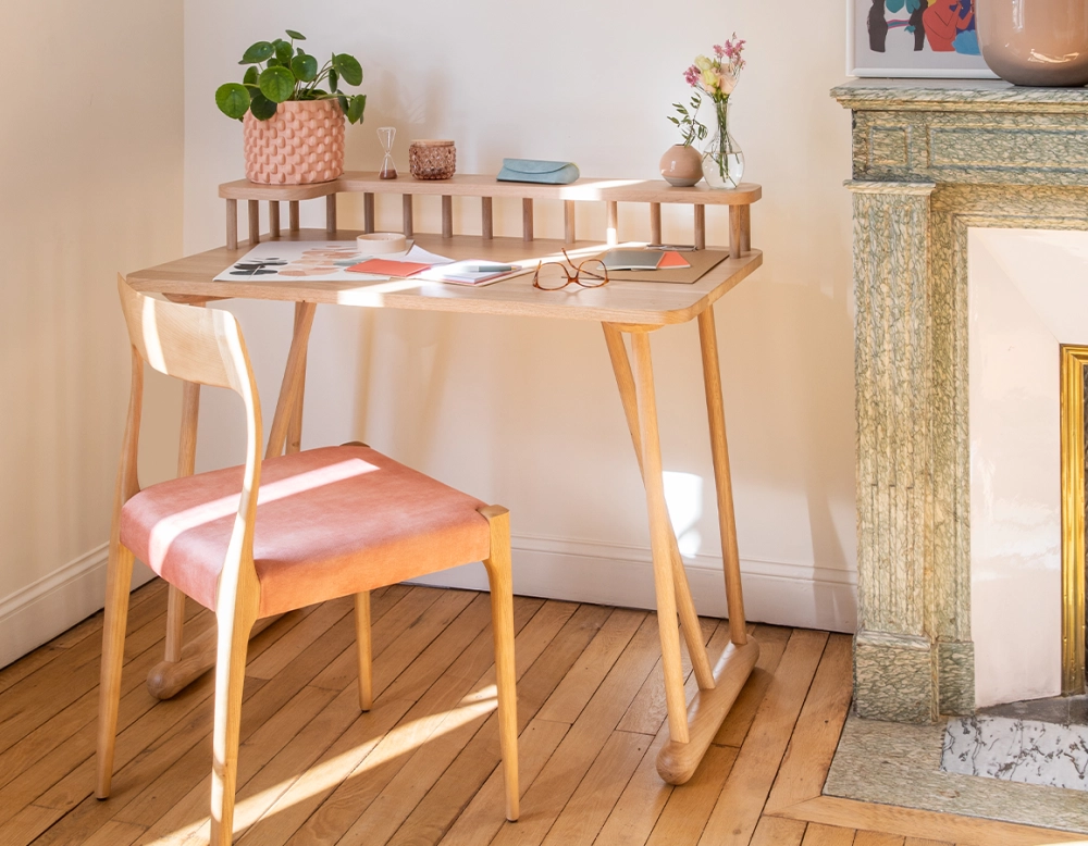 Bureau design en chêne teinte naturelle L150 cm Bureau design en chêne teinte naturelle L150 cm