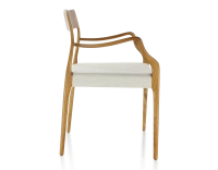 Chaise scandinave avec accoudoirs bois teinte merisier assise tissu beige naturel Chaise scandinave avec accoudoirs bois teinte merisier assise tissu beige naturel