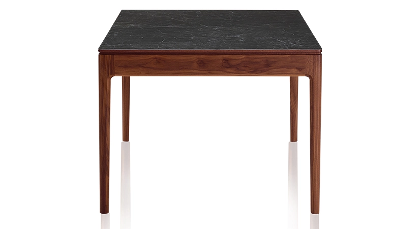 Table extensible 8 à 12 personnes en noyer et céramique allonges céramique avec bois teinte naturelle et plateau et allonges céramique effet ardoise 180x100 cm