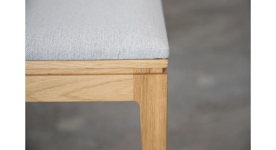 Design bar stool H80 cm natural wood finish with beige fabric seat