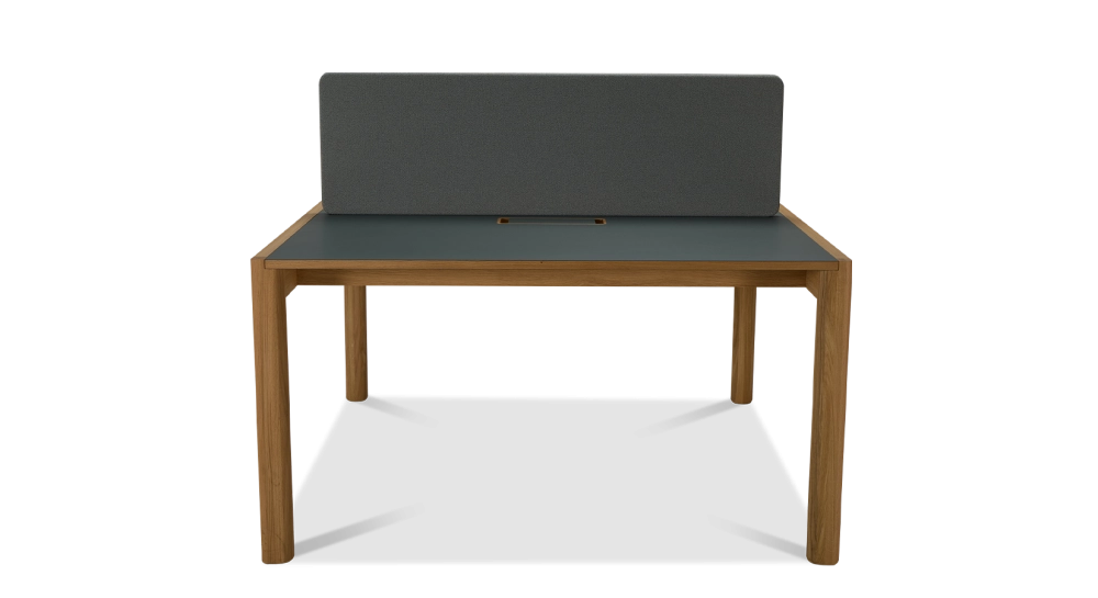 Bureau bench 2 postes chêne teinte naturelle plateau fenix vert foncé 140x160 Bureau bench 2 postes chêne teinte naturelle plateau fenix vert foncé 140x160