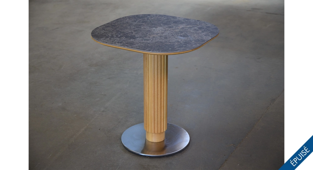 Table bistrot en chêne et céramique 2 personnes avec bois teinte naturelle et plateau céramique grise marbrée Table bistrot en chêne et céramique 2 personnes avec bois teinte naturelle et plateau céramique grise marbrée