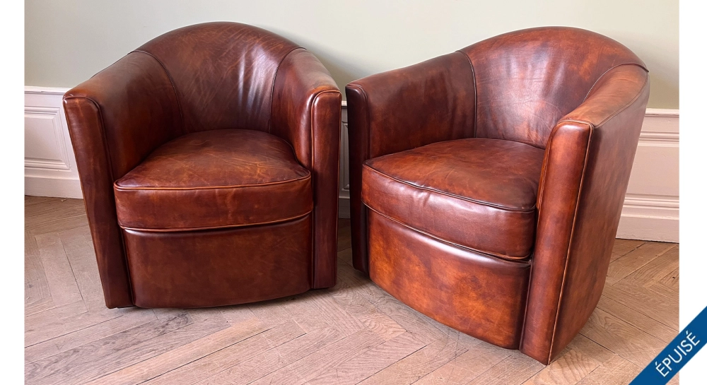 Set of 2 leather club armchairs vintage brown Set of 2 leather club armchairs vintage brown
