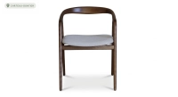 Scandinavian chair bois teinte marron foncé assise tissu beige naturel