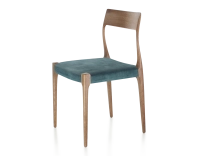 Chaise scandinave bois teinte noyer assise tissu velours bleu pétrole Chaise scandinave bois teinte noyer assise tissu velours bleu pétrole