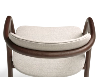 Chaise scandinave bois teinte marron foncé assise tissu beige naturel Chaise scandinave bois teinte marron foncé assise tissu beige naturel