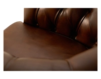 Fauteuil chesterfield cuir marron vintage accoudoirs cloutés Fauteuil chesterfield cuir marron vintage accoudoirs cloutés