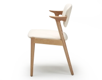 Chaise scandinave bois teinte naturelle assise tissu blanc cassé Chaise scandinave bois teinte naturelle assise tissu blanc cassé