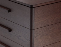 Buffet 2 portes en chêne bois teinte marron foncé Buffet 2 portes en chêne bois teinte marron foncé