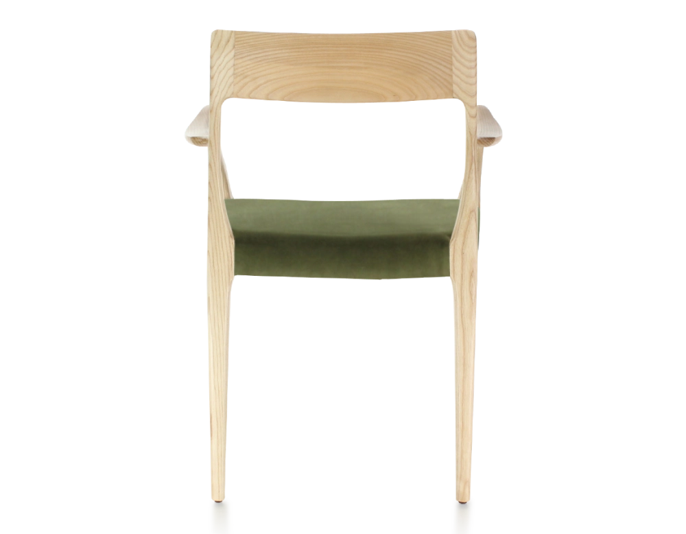 Chaise scandinave avec accoudoirs bois teinte naturelle assise tissu vert olive Chaise scandinave avec accoudoirs bois teinte naturelle assise tissu vert olive