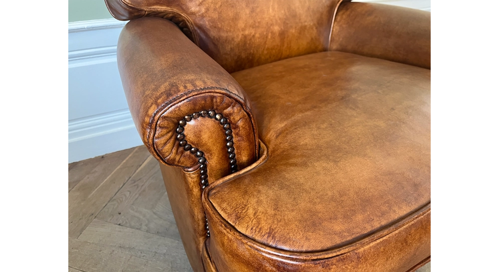 Fauteuil club cuir marron clair Fauteuil club cuir marron clair