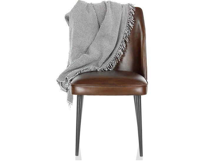 Chaise vintage cuir marron soutenu Chaise vintage cuir marron soutenu