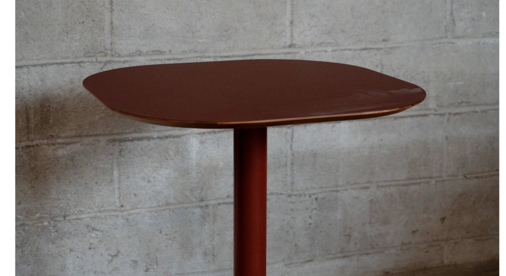 Mesa bistró fundas protectoras de nogal tablero fenix burdeos