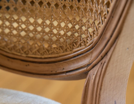 Chaise ancienne style Louis XVI bois teinte ancienne dossier canné assise tissu beige naturel