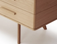 Buffet 2 portes en chêne bois teinte naturelle Buffet 2 portes en chêne bois teinte naturelle