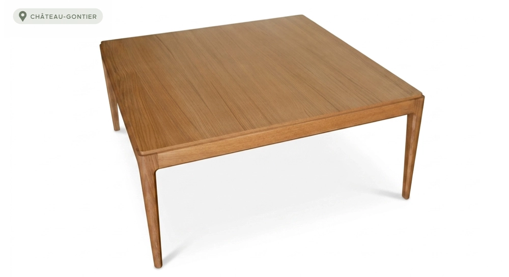Extensible table for 6 to 10 people in oak and ceramic with wood extensions with natural wood finish and ossido ceramic top. 160x100 cm