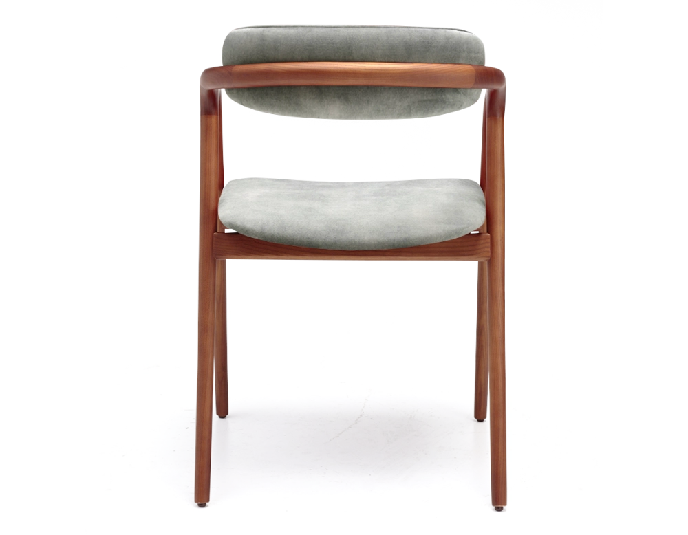 Chaise scandinave bois teinte merisier assise tissu velours gris bleu Chaise scandinave bois teinte merisier assise tissu velours gris bleu