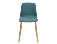 Chaise design en chêne tapissé bois teinte naturelle assise tissu bleu océan Chaise design en chêne tapissé bois teinte naturelle assise tissu bleu océan