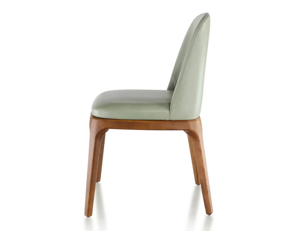 Chaise design bois teinte merisier et cuir cuir vert sauge Chaise design bois teinte merisier et cuir cuir vert sauge