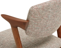 Chaise scandinave bois teinte merisier assise tissu fusion Chaise scandinave bois teinte merisier assise tissu fusion