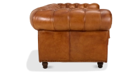 Canapé Chesterfield cuir 2 places marron clair accoudoirs cloutés Canapé Chesterfield cuir 2 places marron clair accoudoirs cloutés
