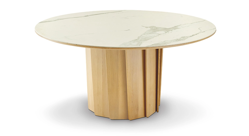 Table salle à manger ronde 6 personnes en chêne et céramique avec bois teinte naturelle et plateau céramique effet marbre blanc 140 cm Table salle à manger ronde 6 personnes en chêne et céramique avec bois teinte naturelle et plateau céramique effet marbre blanc 140 cm