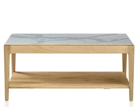 Table basse rectangulaire en chêne et céramique avec tablette en bois teinte naturelle plateau céramique effet marbre blanc 100x50 cm Table basse rectangulaire en chêne et céramique avec tablette en bois teinte naturelle plateau céramique effet marbre blanc 100x50 cm