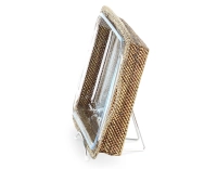 Rectangular pyrex dish with rattan flower stand Rectangular pyrex dish with rattan flower stand