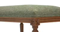 Banquette ancienne style Louis XVI bois teinte ancienne et tissu chiné vert Banquette ancienne style Louis XVI bois teinte ancienne et tissu chiné vert