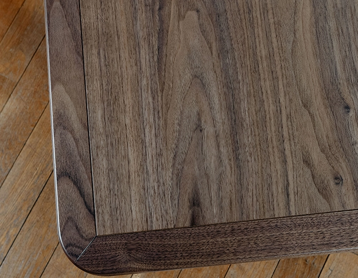 Table basse carrée en noyer teinte naturelle 100x100 cm 100x100 cm Table basse carrée en noyer teinte naturelle 100x100 cm 100x100 cm