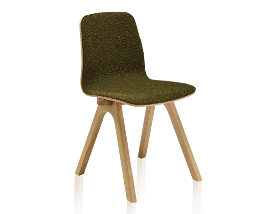 Chaise design teinte naturelle assise tissu bouclé vert