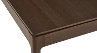 Table extensible en chêne 6 à 10 personnes avec plateau et allonges bois teinte marron foncé 140x90 cm