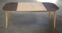 Table extensible 4 à 8 personnes en chêne et céramique allonges bois avec bois teinte naturelle et plateau céramique brune oxydée 100x100 cm Table extensible 4 à 8 personnes en chêne et céramique allonges bois avec bois teinte naturelle et plateau céramique brune oxydée 100x100 cm