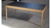 Table salle à manger 6 à 8 personnes en chêne et céramique avec bois teinte naturelle et plateau céramique effet ardoise 180x100 cm Table salle à manger 6 à 8 personnes en chêne et céramique avec bois teinte naturelle et plateau céramique effet ardoise 180x100 cm