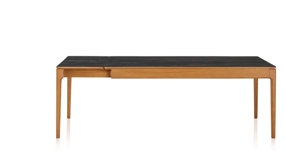 Table extensible 8 à 14 personnes en chêne et céramique allonges céramique avec bois teinte merisier et plateau et allonges céramique effet marbre noir 210x100 cm