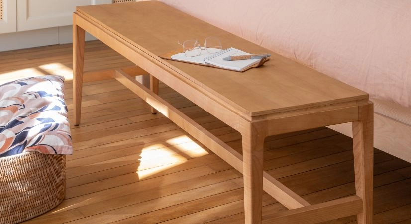 Banc design bois teinte naturelle assise bois L120 cm Banc design bois teinte naturelle assise bois L120 cm